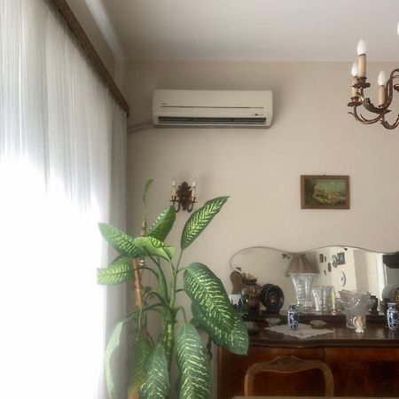 Ferienwohnung Butiq Flat With Bosphorus View Istanbul Exterior foto